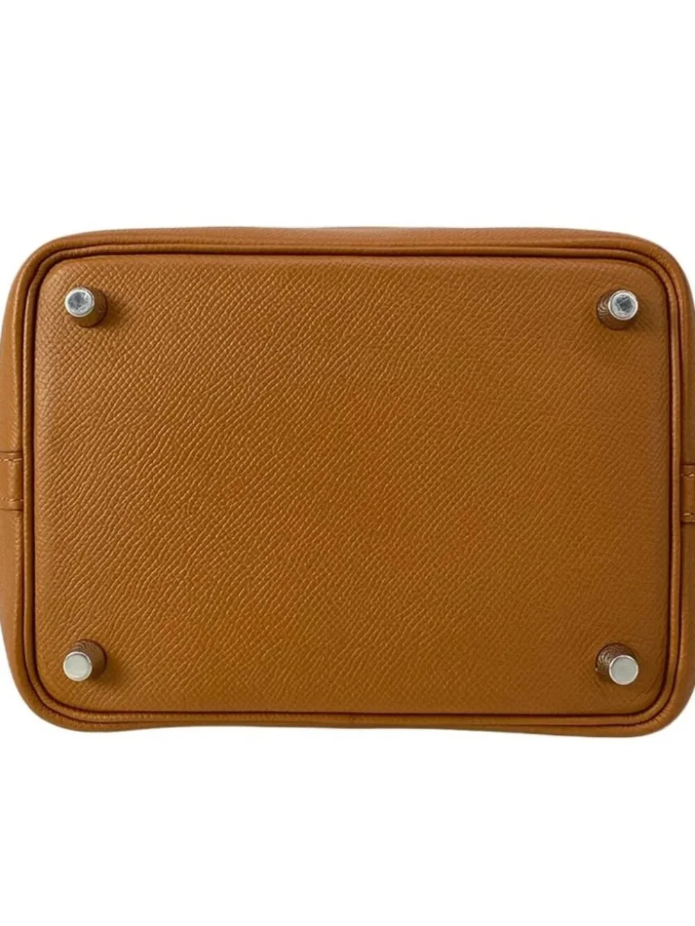 Hermes accessories	none note	